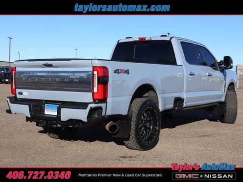 Used 2024 Ford F250 Platinum image 4
