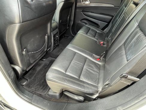 Used 2015 Jeep Grand Cherokee Limited AWD/4WD image 25