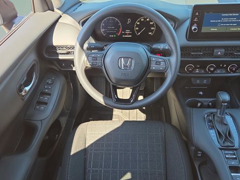 New 2026 Honda HR-V LX image 12