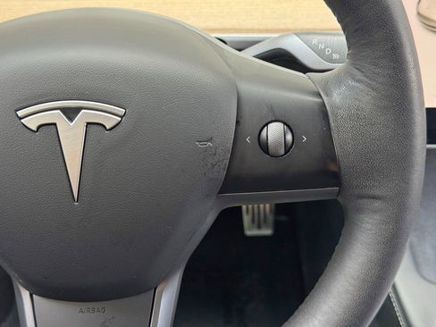 Used 2021 Tesla Model 3 Standard Range Plus RWD image 19