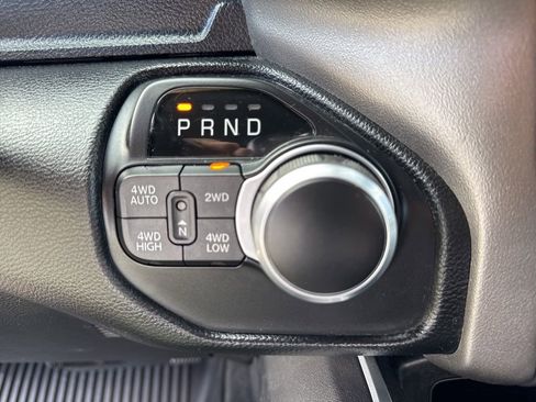 Used 2020 RAM 1500 Big Horn AWD/4WD image 43