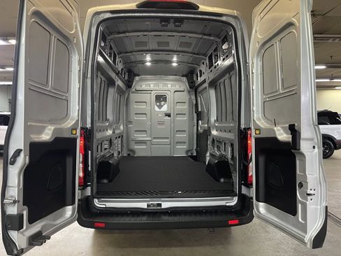 Certified 2024 Ford Transit 250 148 High Roof RWD image 7
