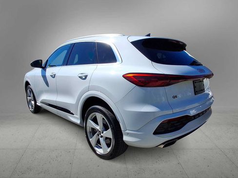 Used 2025 Audi Q5 Premium w/ Premium Plus AWD/4WD image 6