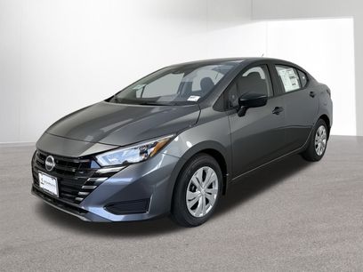 New 2025 Nissan Versa S w/ Trunk Package