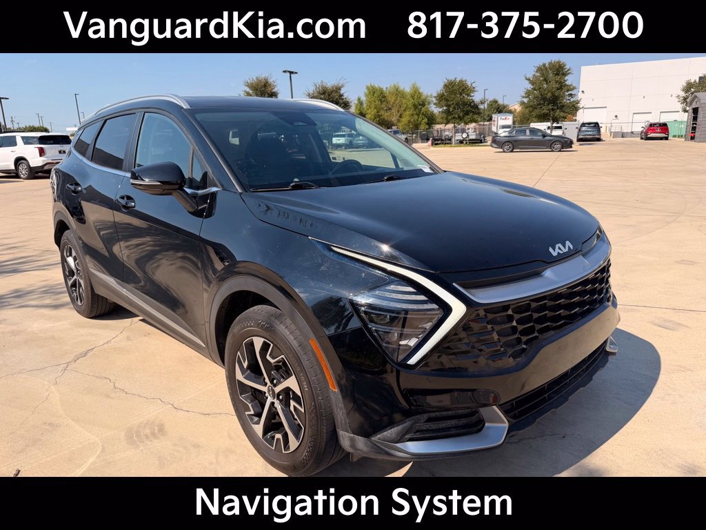 Certified 2025 Kia Sportage EX AWD/4WD image 5
