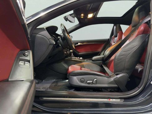 Used 2014 Audi S5 Prestige image 28