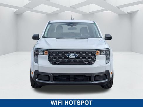 New 2026 Ford Maverick XLT image 9