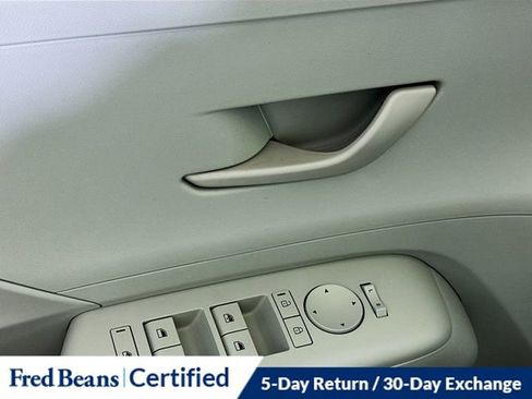 Certified 2025 Hyundai Kona SEL image 19