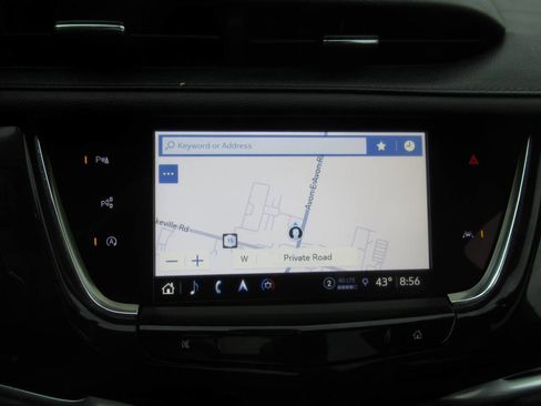 Used 2024 Cadillac XT6 Premium Luxury w/ Technology Package AWD/4WD image 31