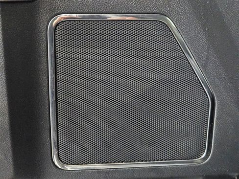 Used 2022 Ford F250 Lariat w/ Lariat Value Package image 12