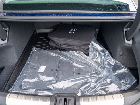 Certified 2025 Porsche Taycan image 26