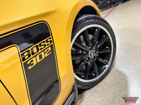 Used 2012 Ford Mustang Boss 302 RWD image 46