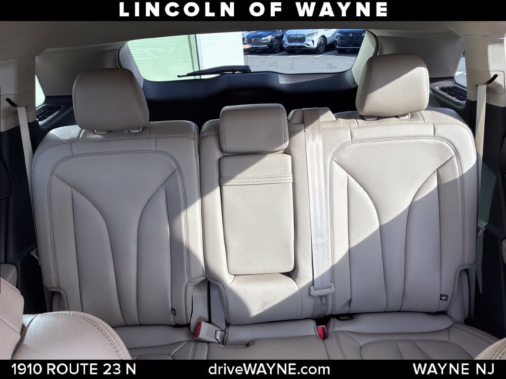 Certified 2023 Lincoln Nautilus AWD w/ Premium Package image 15