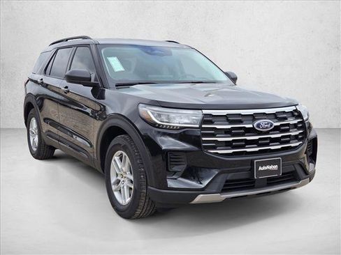 New 2026 Ford Explorer Active image 7
