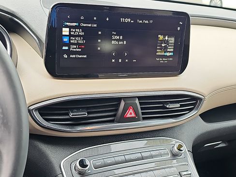 Used 2023 Hyundai Santa Fe SEL w/ Cargo Package image 18