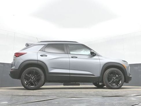 New 2026 Chevrolet TrailBlazer LT w/ Midnight Edition FWD image 47