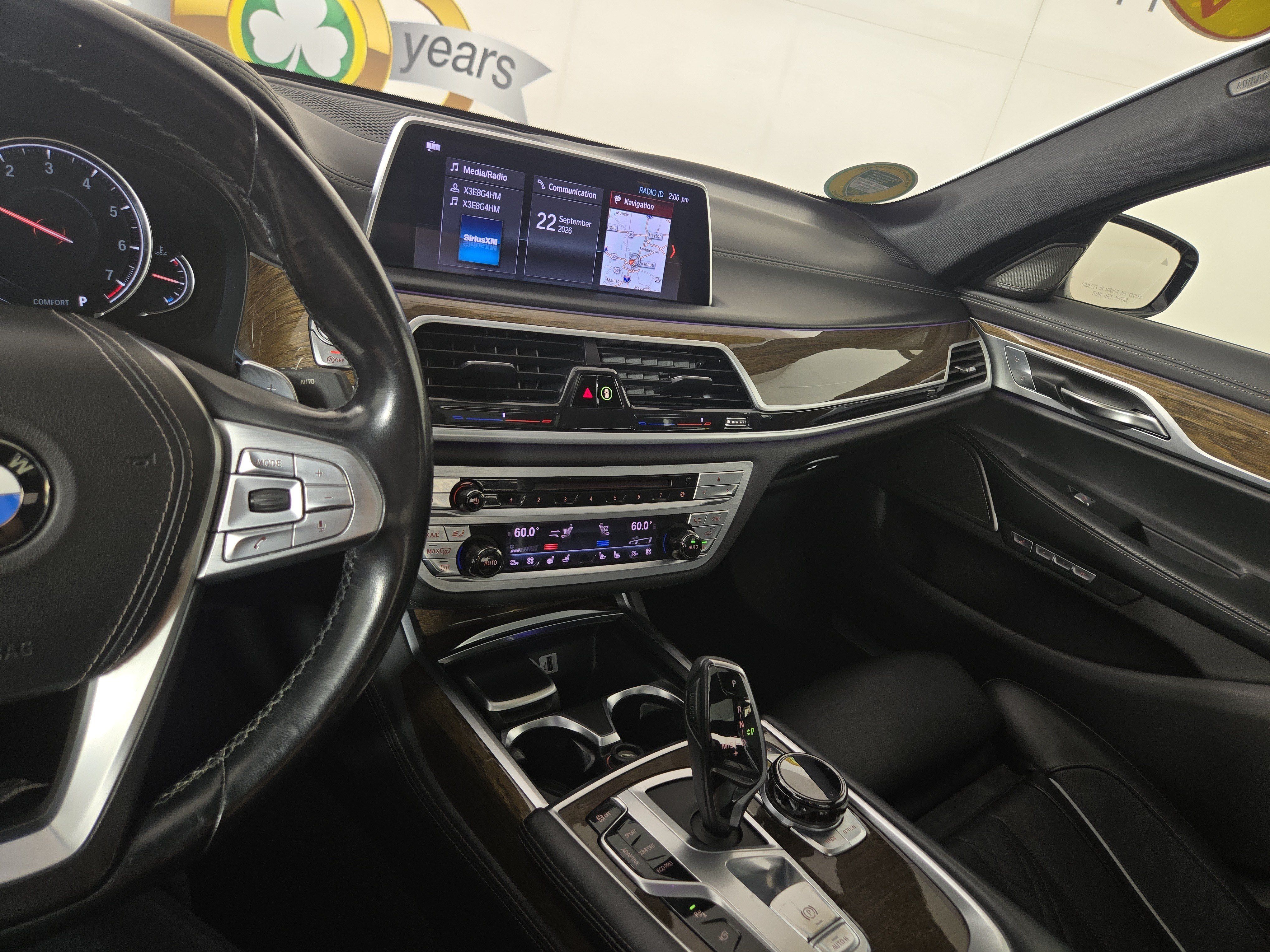 Used 2018 BMW 750i xDrive AWD/4WD image 25