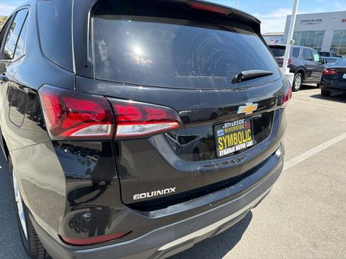 Used 2023 Chevrolet Equinox LT w/ LPO, Floor Liner Package FWD image 13