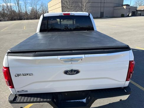 Used 2015 Ford F150 Lariat w/ Equipment Group 502A Luxury AWD/4WD image 7