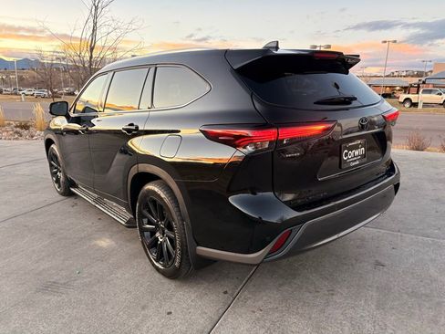 Used 2026 Toyota Highlander Limited image 5