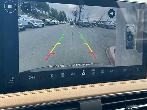 Used 2023 Lincoln Corsair Reserve w/ Equipment Group 201A image 20