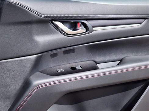 New 2025 MAZDA CX-5 Carbon Edition image 13