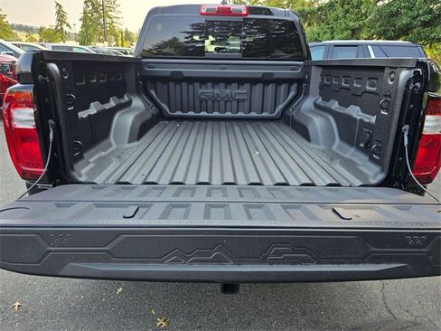 New 2025 GMC Canyon AT4 w/ AT4X Package image 14