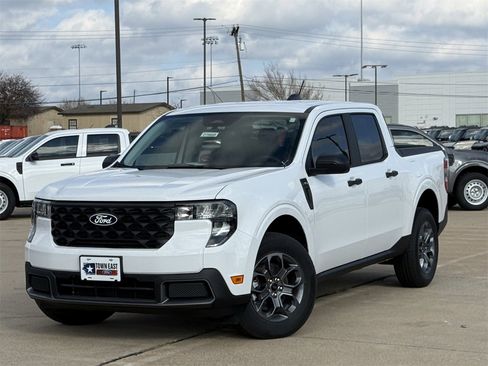 New 2025 Ford Maverick XLT image 27