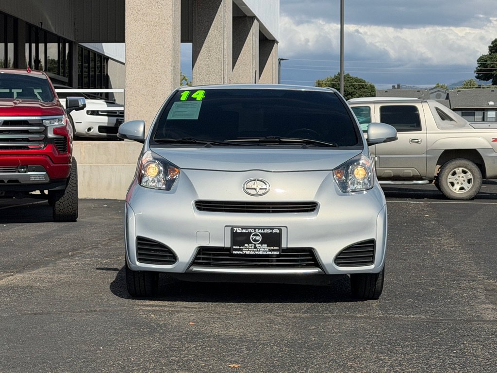 Used 2014 Scion iQ 10 Series FWD image 31