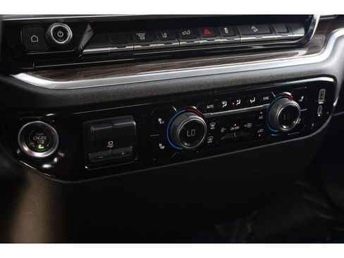 Used 2025 Chevrolet Silverado 2500 LT w/ Convenience Package AWD/4WD image 25