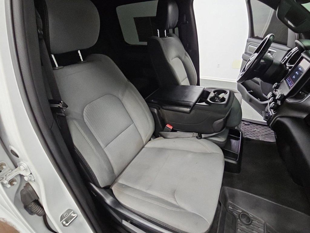 Used 2021 RAM 1500 Big Horn AWD/4WD image 40