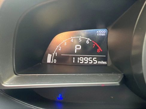 Used 2017 MAZDA MAZDA3 Touring w/ Popular Equipment Package image 11