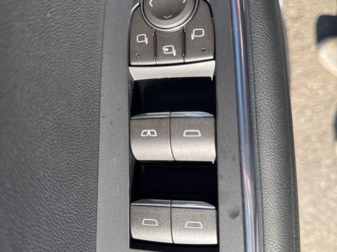 New 2026 GMC Acadia Denali w/ Super Cruise Package image 29