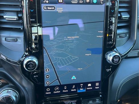 Used 2022 RAM 1500 Limited image 30