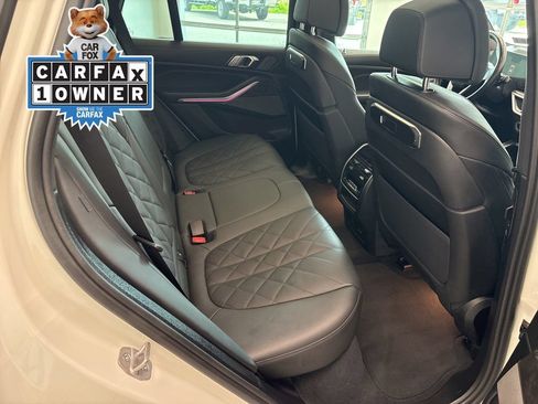 Used 2024 BMW X5 xDrive40i w/ Premium Package AWD/4WD image 18