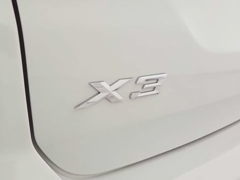 Used 2022 BMW X3 sDrive30i w/ M Sport Package 2 RWD image 13
