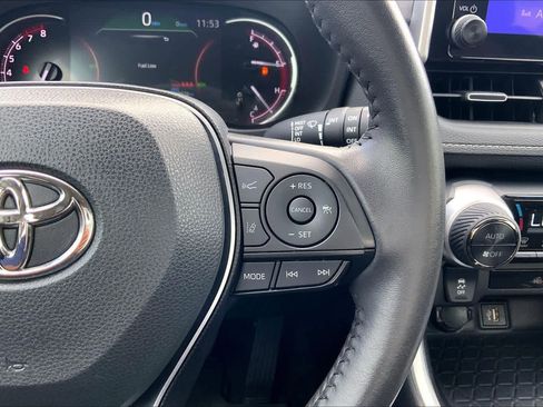 Used 2024 Toyota RAV4 XLE Premium image 24