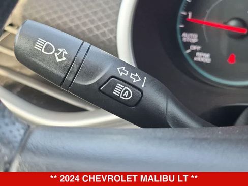 Used 2024 Chevrolet Malibu LT FWD image 26