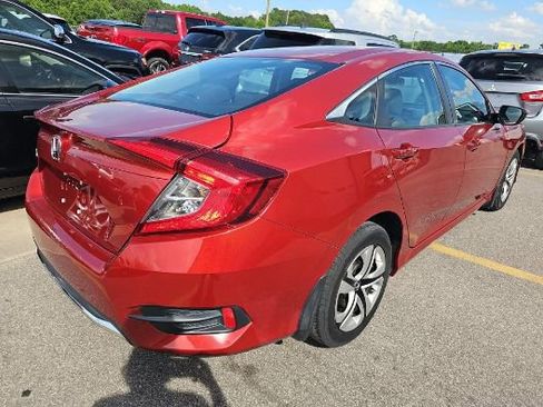 Used 2019 Honda Civic LX image 2