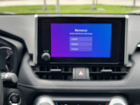 Certified 2025 Toyota RAV4 XLE AWD/4WD image 18