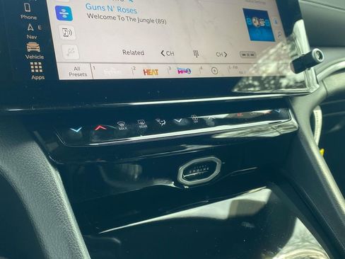 New 2026 Jeep Grand Cherokee Limited w/ Luxury Tech Group II image 44