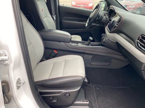 Used 2024 Dodge Durango GT image 28