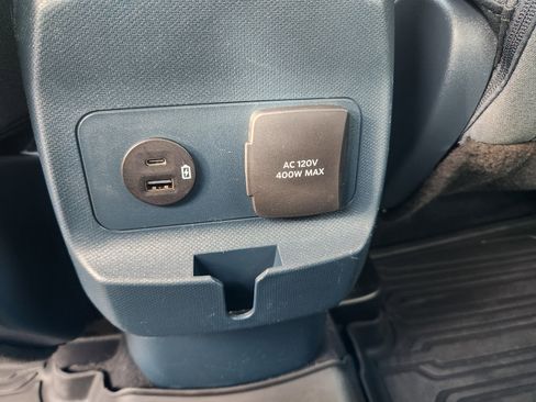 Used 2022 Ford Maverick XLT w/ Equipment Group 300A Standard image 21