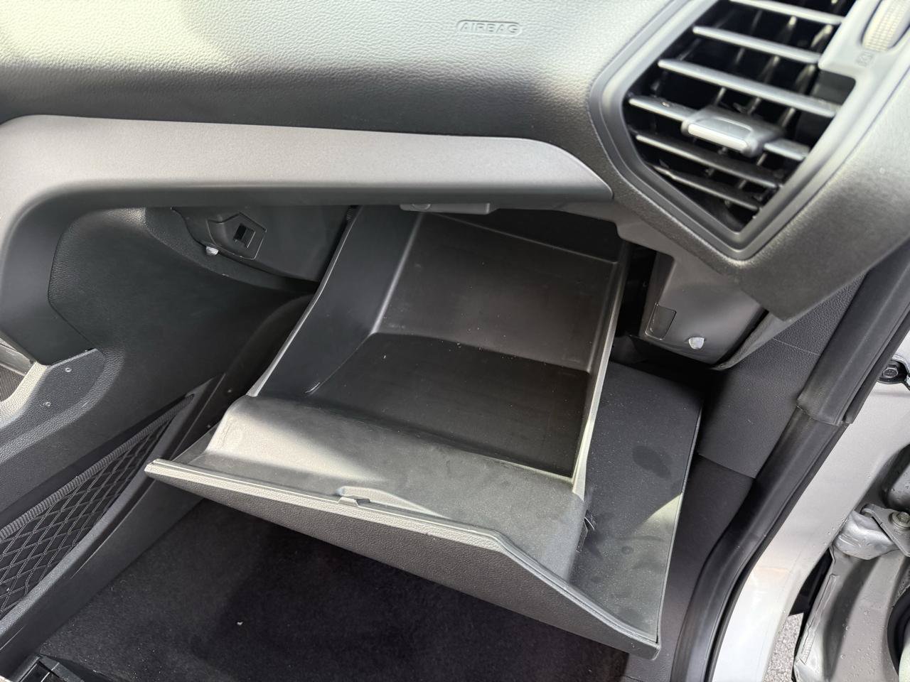 Used 2019 Ford Escape SE AWD/4WD image 25