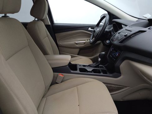 Used 2017 Ford Escape SE FWD image 21