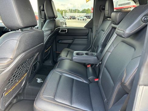 Certified 2024 Ford Bronco Badlands image 12