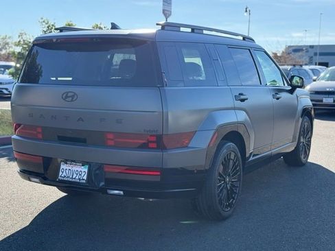 Used 2025 Hyundai Santa Fe Calligraphy image 9