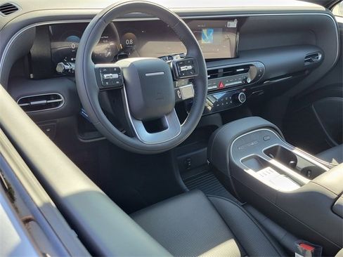 New 2026 Hyundai Palisade Calligraphy image 3