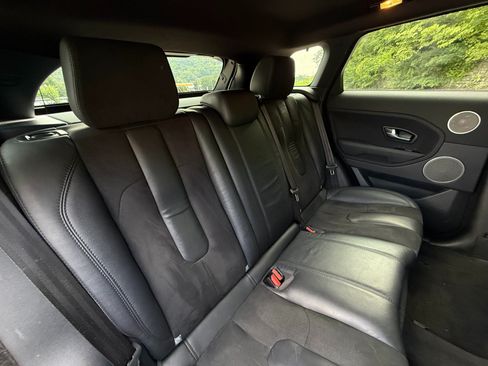 Used 2014 Land Rover Range Rover Evoque Pure AWD/4WD image 20
