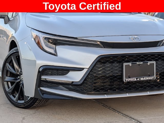 Certified 2026 Toyota Corolla SE FWD image 3